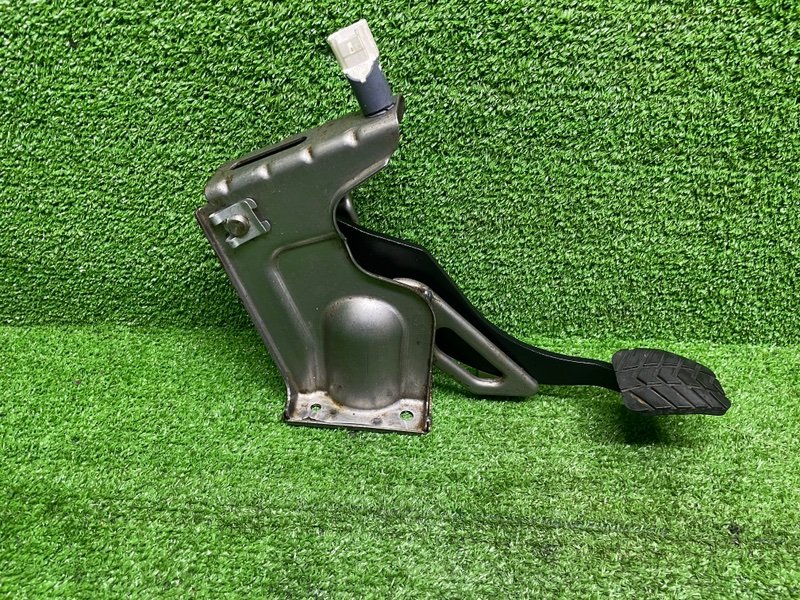 Педаль тормоза, 1600 рублей, Москва