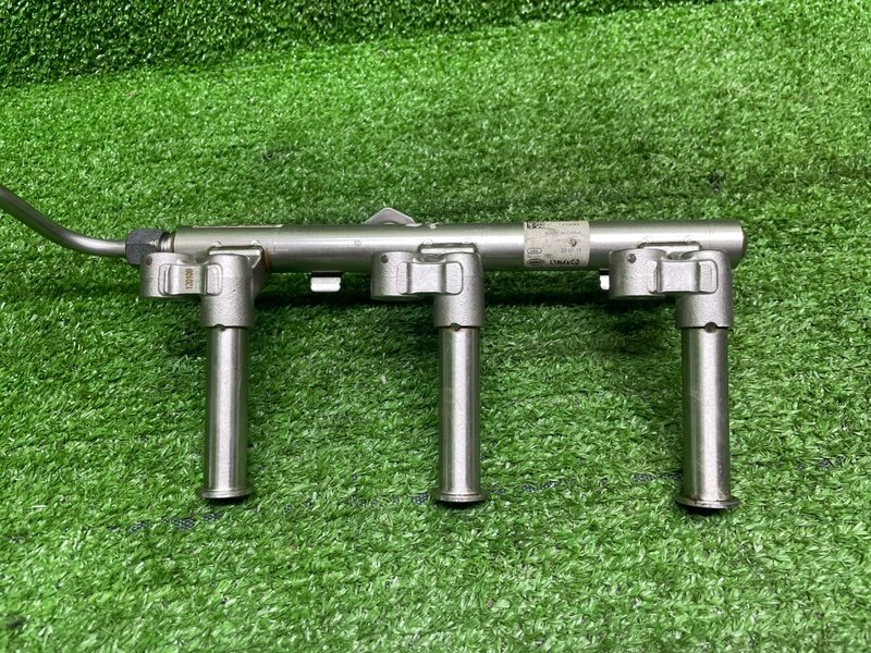 Топливная рейка, 2500 рублей, Москва