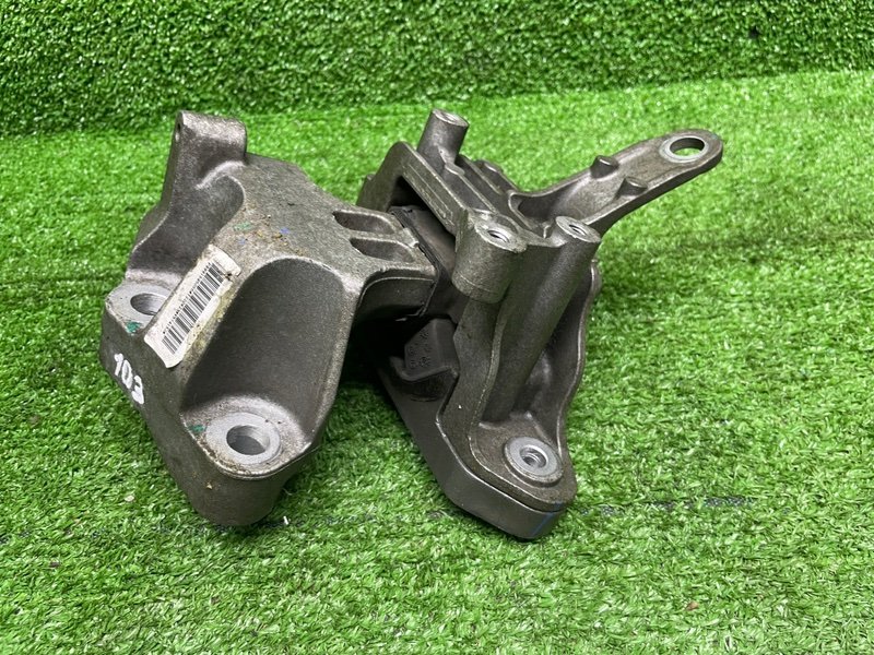 Опора двигателя, 6000 рублей, Москва