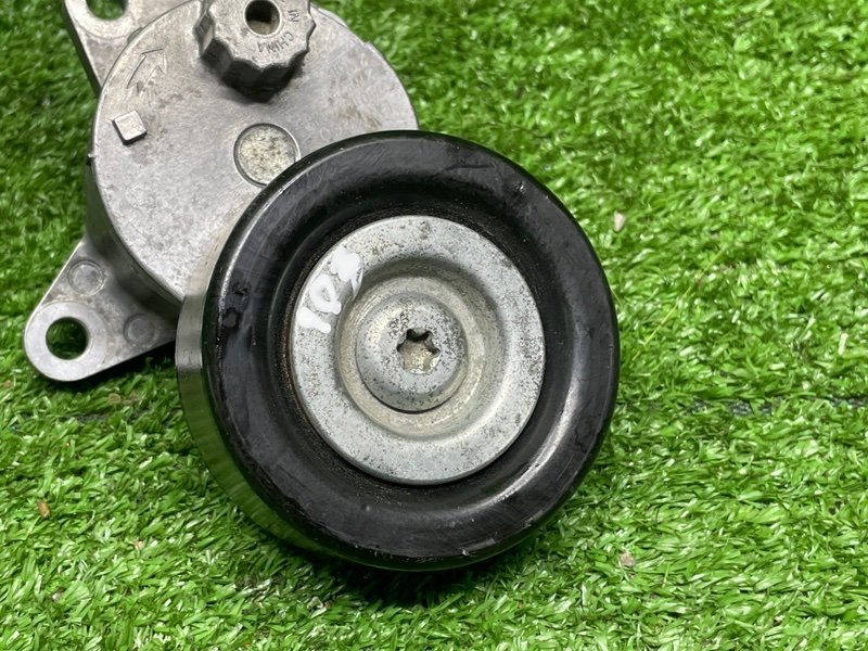 Ролик-натяжитель, 1000 рублей, Москва