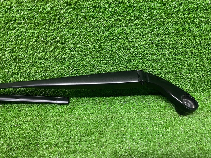 Поводок стеклоочистителя передний, 3000 рублей, Москва