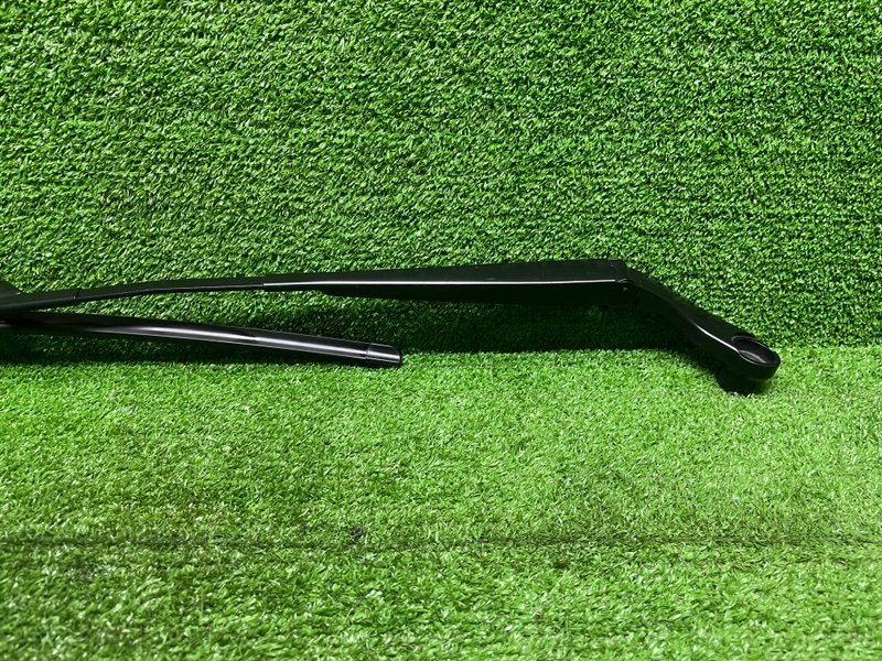 Поводок стеклоочистителя передний, 3000 рублей, Москва