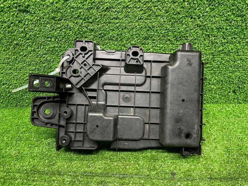 Площадка под АКБ, 1500 рублей, Москва