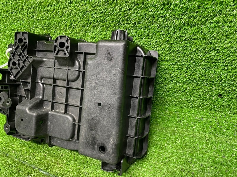 Площадка под АКБ, 1500 рублей, Москва