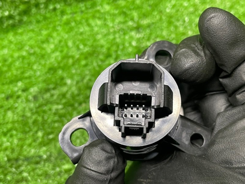 Кнопка старт-стоп, 2000 рублей, Москва