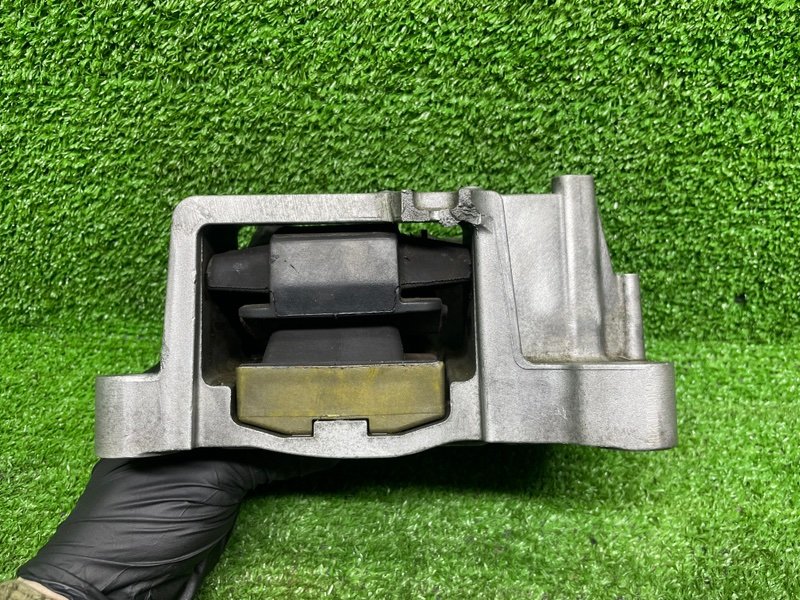 Опора двигателя, 3500 рублей, Москва