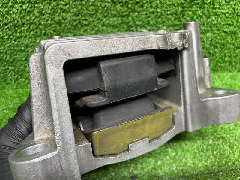 Опора двигателя, 3500 рублей, Москва