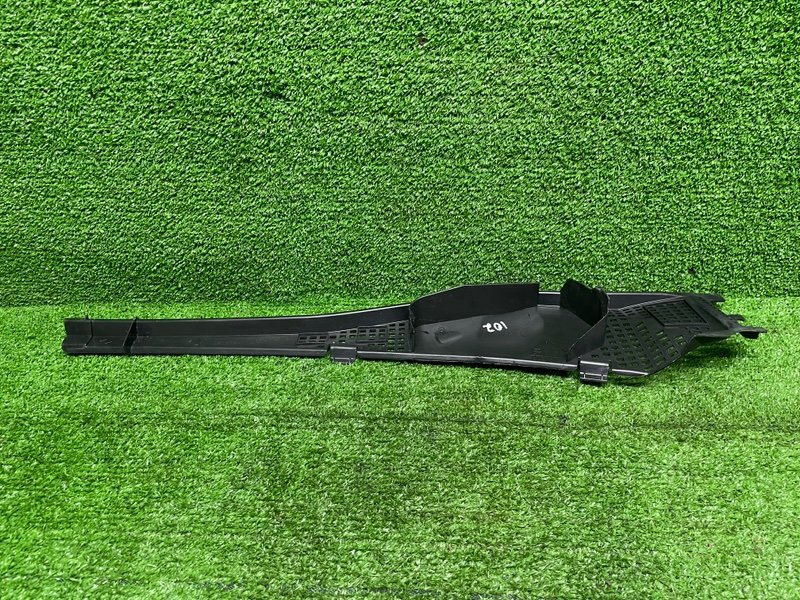 Планка под лобовое стекло, 500 рублей, Москва