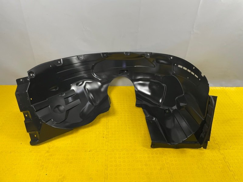 Подкрылок, 6000 рублей, Москва