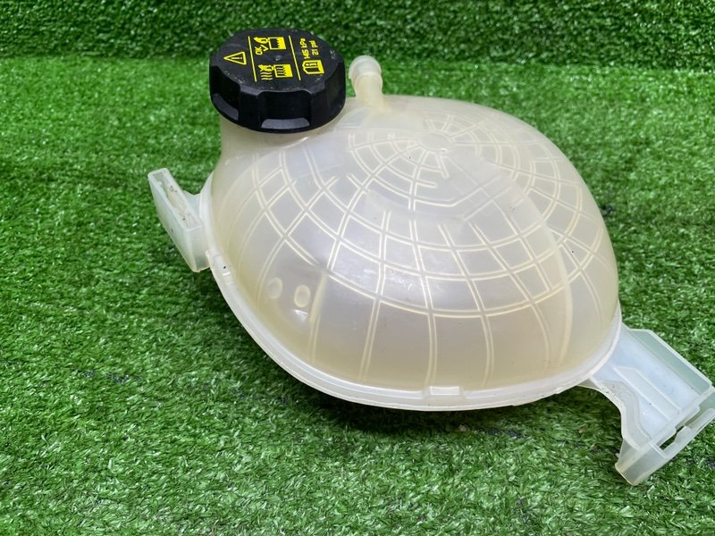 Бачок расширительный, 2000 рублей, Москва