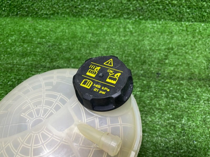 Бачок расширительный, 2000 рублей, Москва