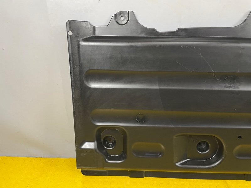 Защита антигравийная, 2000 рублей, Москва