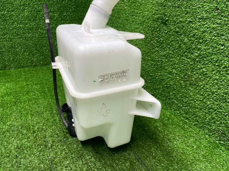 Бачок омывателя лобового стекла, 3500 рублей, Москва