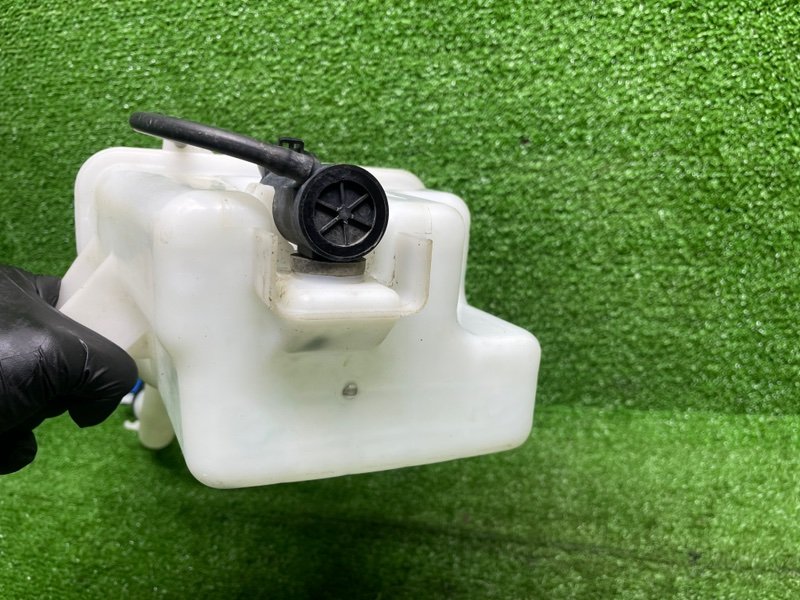 Бачок омывателя лобового стекла, 3500 рублей, Москва