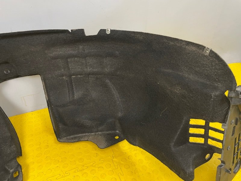 Подкрылок, 2500 рублей, Москва