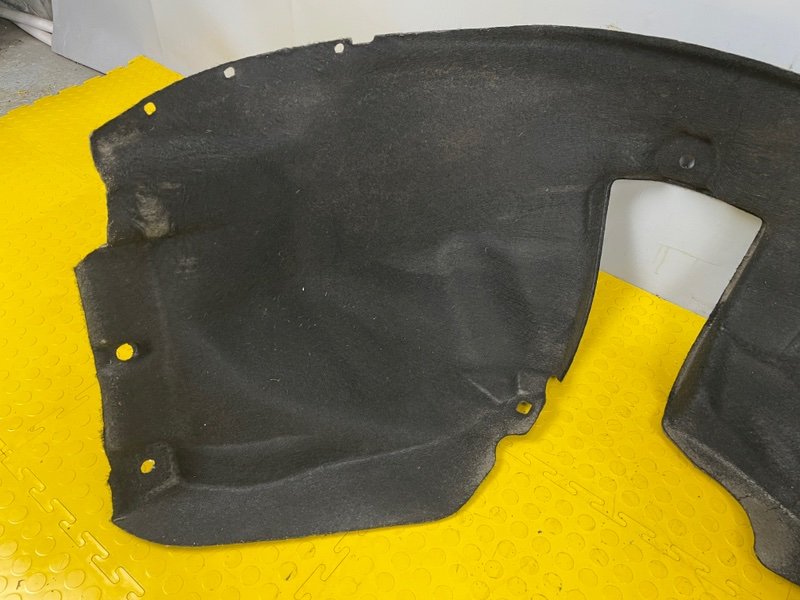 Подкрылок, 2500 рублей, Москва