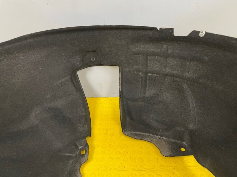 Подкрылок, 2500 рублей, Москва