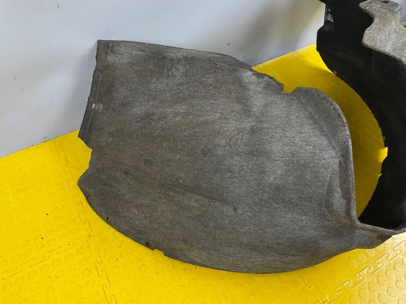 Подкрылок, 2500 рублей, Москва