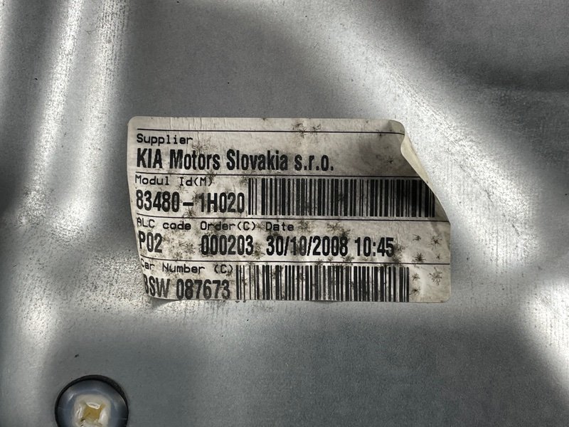 Стеклоподъемник задний, 2000 рублей, Москва