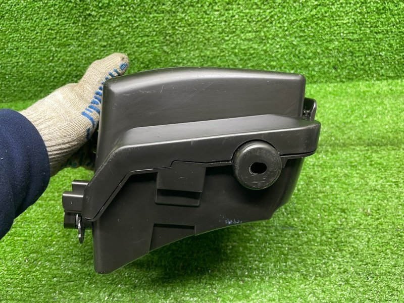 Корпус блока предохранителей, 2000 рублей, Москва