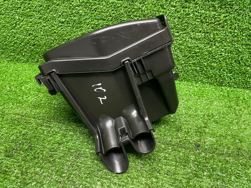 Корпус блока предохранителей, 2000 рублей, Москва