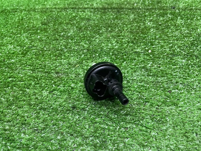 Клапан вентиляции топливного бака, 500 рублей, Москва