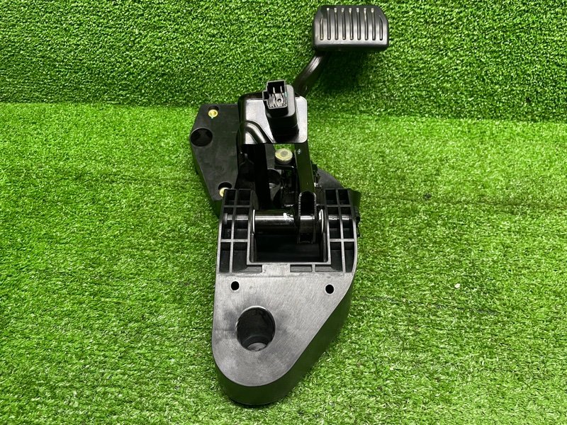 Педаль тормоза, 6000 рублей, Москва