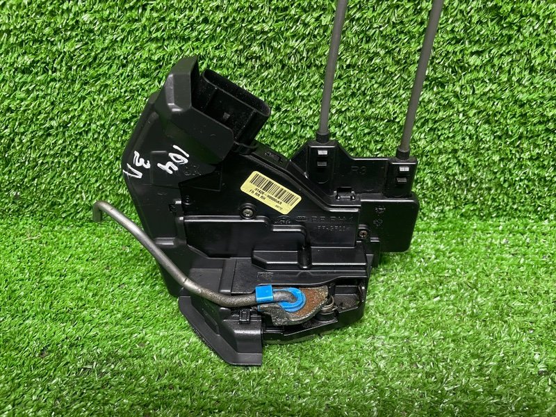 Замок двери задней правой, 6000 рублей, Москва