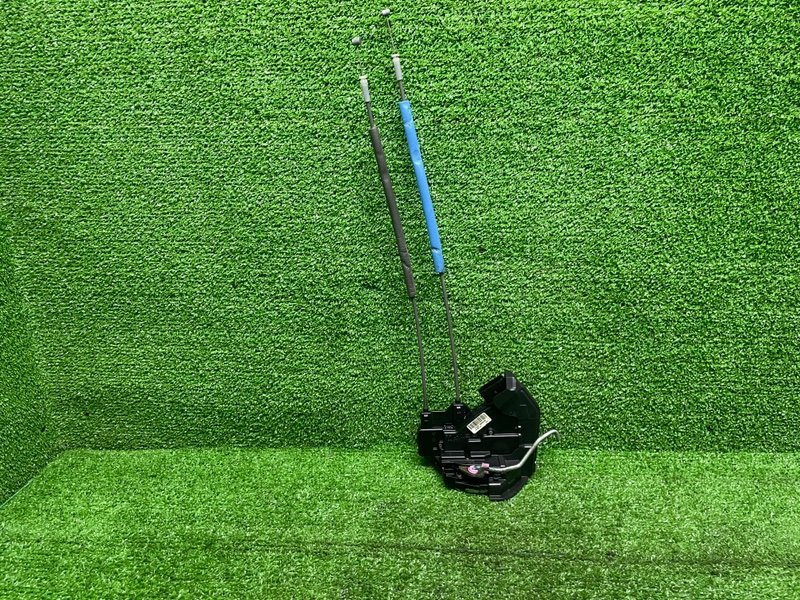 Замок двери задней левой, 3000 рублей, Москва