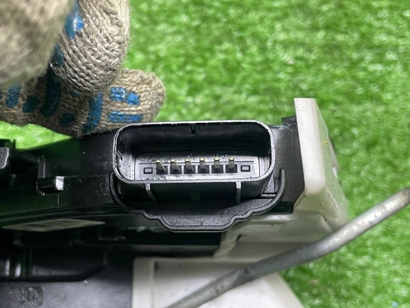 Замок двери передней левой, 7000 рублей, Москва