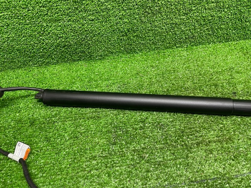 Амортизатор двери багажника, 8000 рублей, Москва