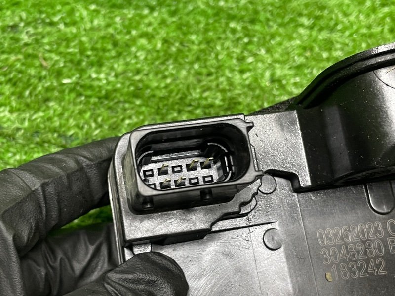 Замок двери задней правой, 3500 рублей, Москва