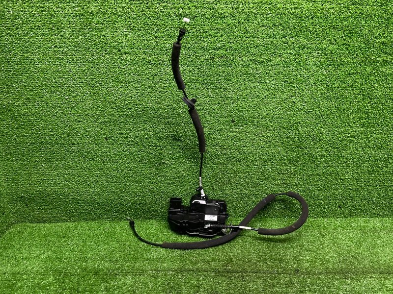 Замок двери передней правой, 5000 рублей, Москва