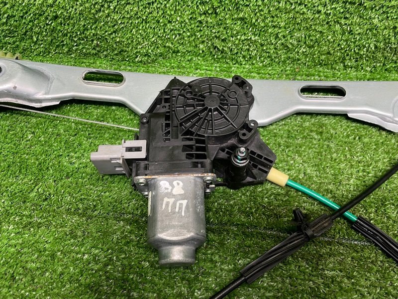 Стеклоподъемник передний, 7000 рублей, Москва