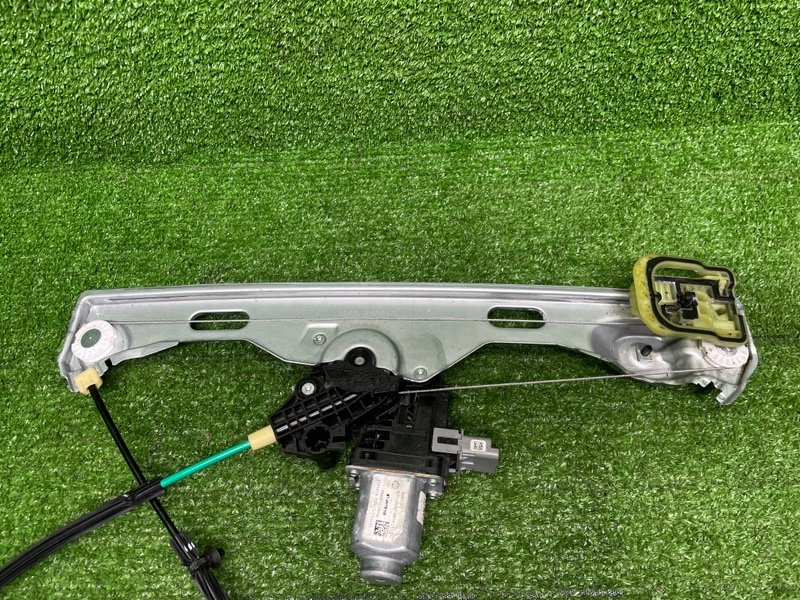 Стеклоподъемник передний, 7000 рублей, Москва