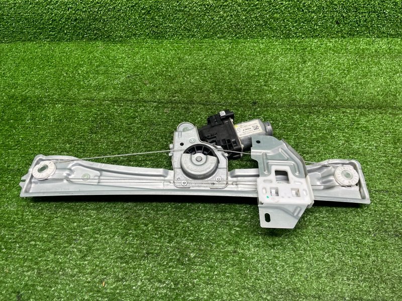 Стеклоподъемник задний, 3500 рублей, Москва