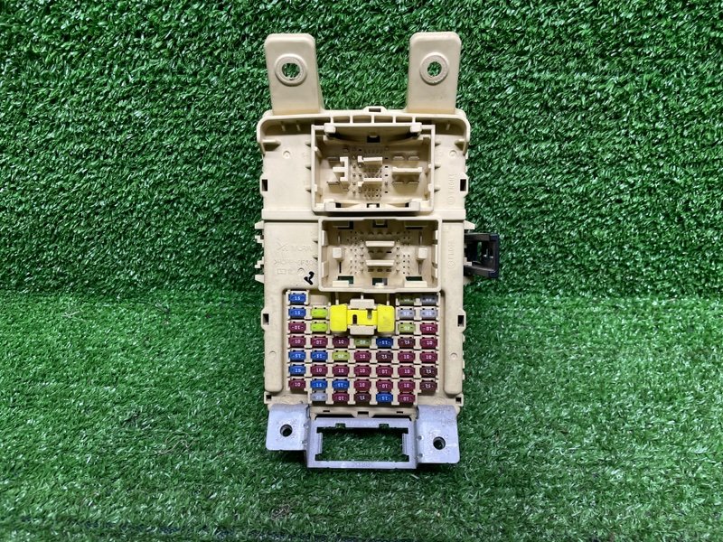 Блок предохранителей салонный, 3500 рублей, Москва