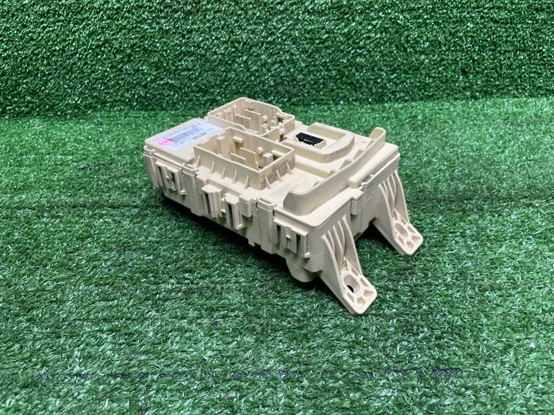 Блок предохранителей салонный, 3500 рублей, Москва