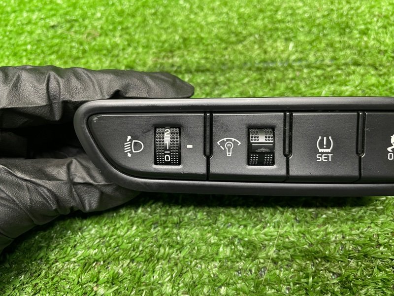 Блок кнопок, 1000 рублей, Москва