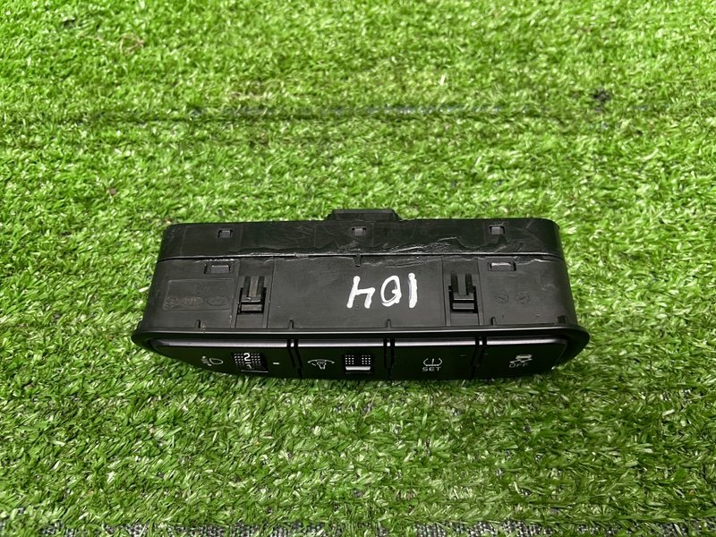 Блок кнопок, 1000 рублей, Москва