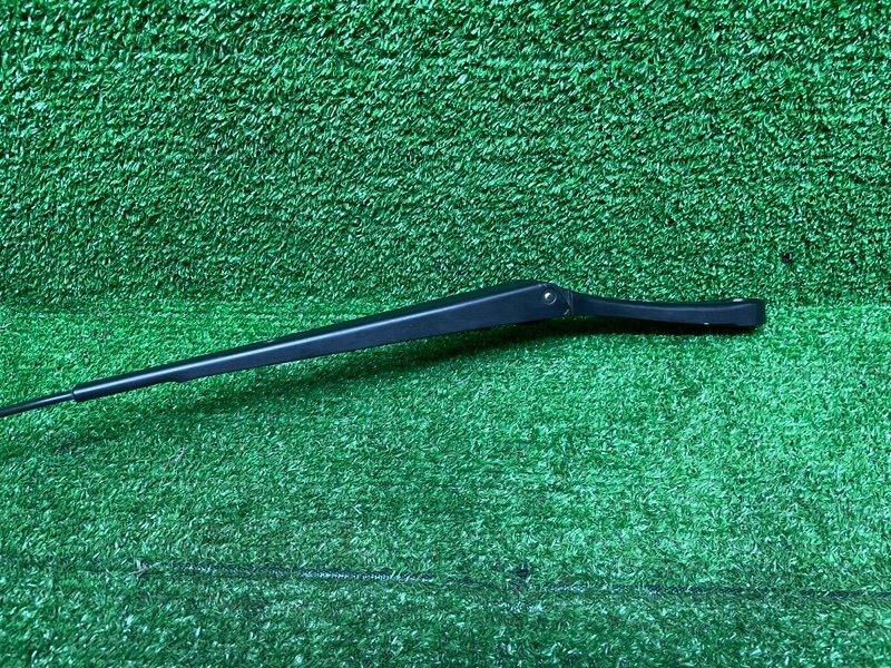 Поводок стеклоочистителя передний, 2000 рублей, Москва