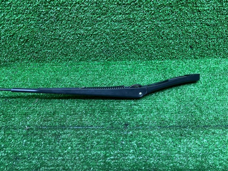 Поводок стеклоочистителя передний, 2000 рублей, Москва