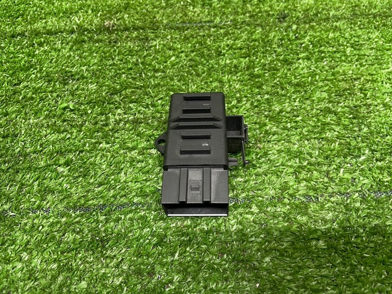 Блок электронный, 1000 рублей, Москва