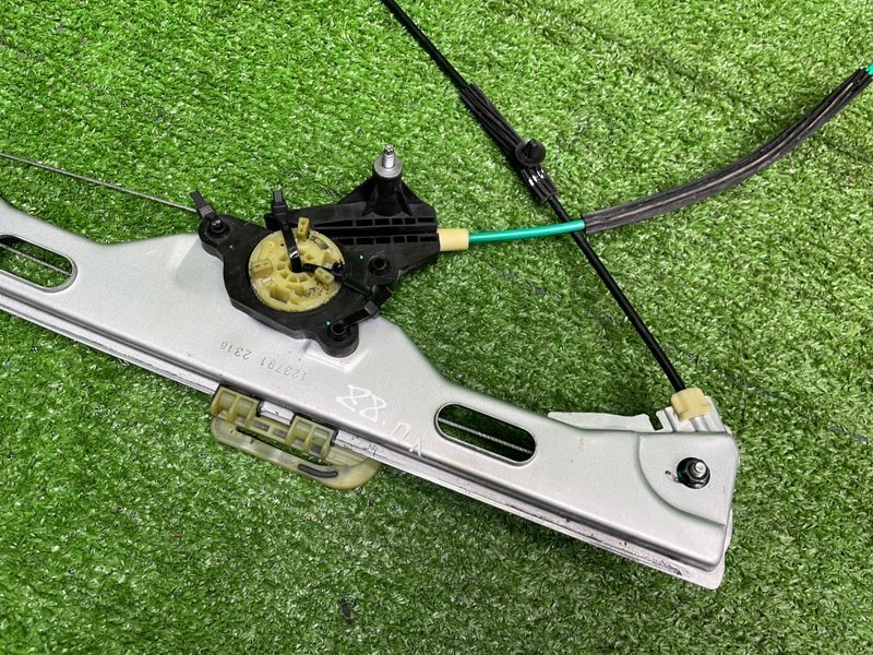 Стеклоподъемник передний, 5000 рублей, Москва