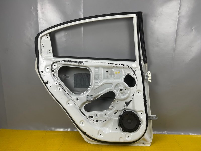 Дверь задняя левая, 30000 рублей, Москва