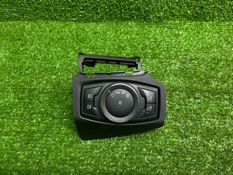 Переключатель света фар, 5000 рублей, Москва