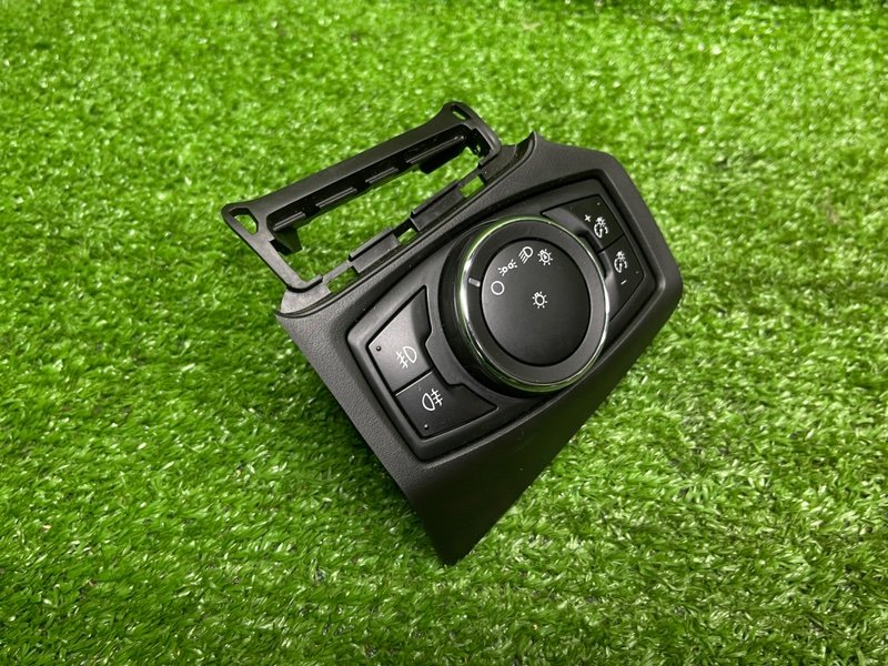 Переключатель света фар, 5000 рублей, Москва