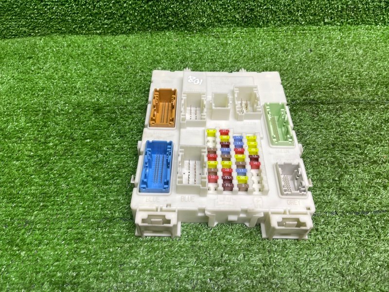 Блок предохранителей салонный, 22000 рублей, Москва