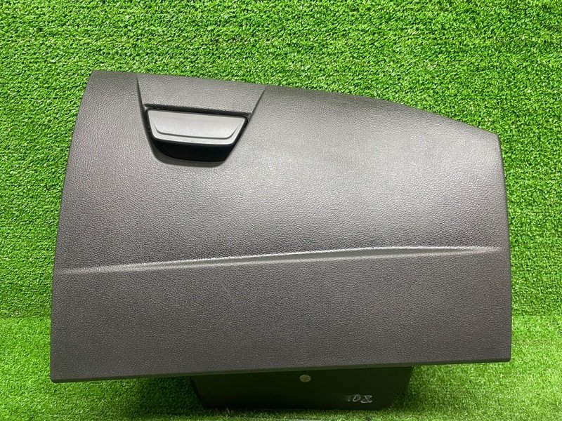 Бардачок, 1000 рублей, Москва