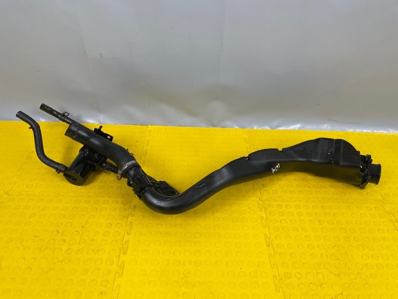 Горловина топливного бака, 1500 рублей, Москва